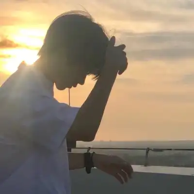 赵芷若